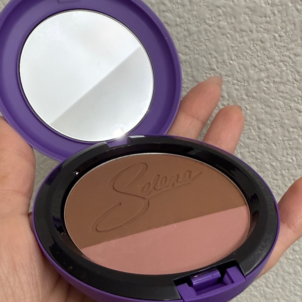 MAC x Selena - Techno Cumbia - NIB/RARE